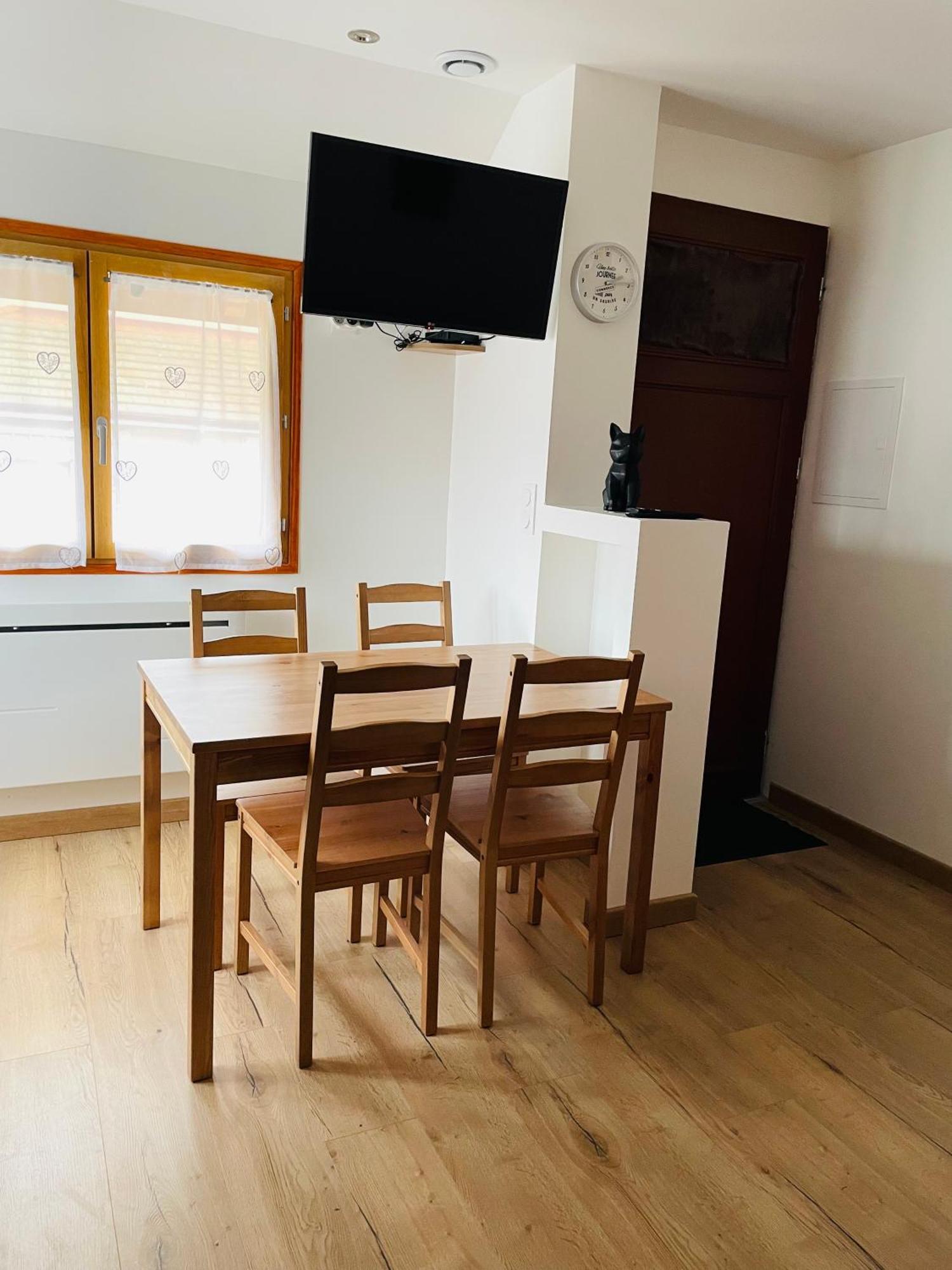 Logis Sympa Proche Des Thermes Saint-Pierre-d'Allevard Εξωτερικό φωτογραφία
